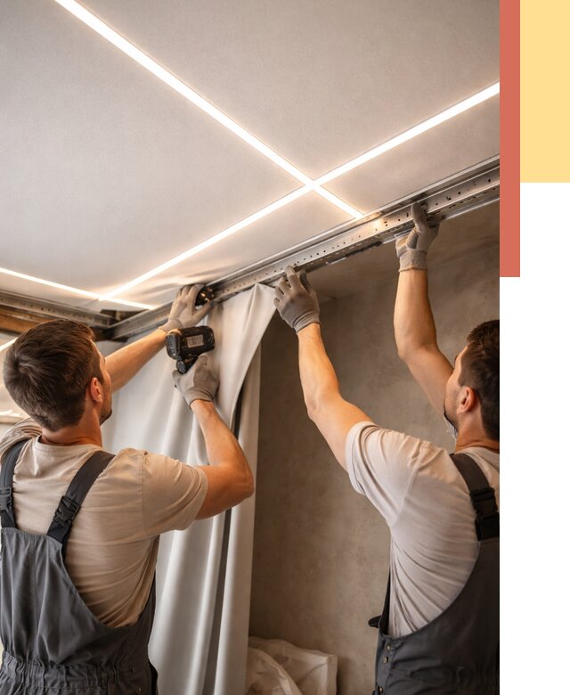 Монтаж натяжного потолка со световыми линиями в Озерске от 1217 руб. | ОТДЕЛОЧНИК-Озр